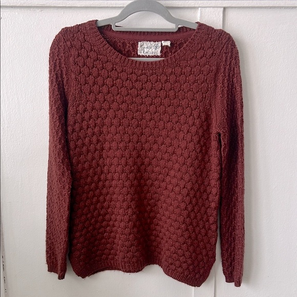 Anthropologie Sweaters - Anthropologie Field and Flower Maroon Textured Knit Sweater Size M